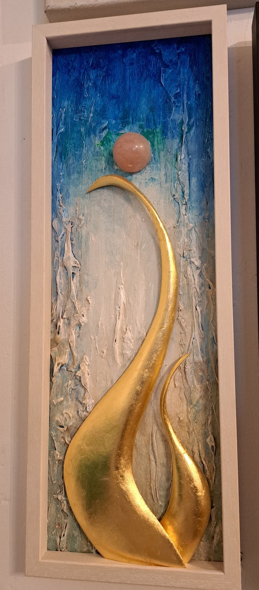 "Strike a Pose "  (Gold Version)